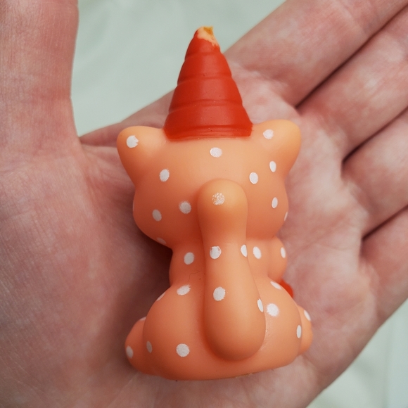 Kenner 1980's Rare find- Strawberry Shortcake Party Pleaser with Custard Pet - Picture 7 of 9